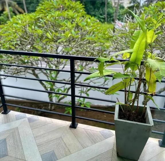 バルコニー付きデラックスルーム, Weligama House