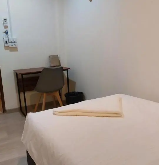 اتاق استاندارد یک تخته با سرویس بهداشتی مشترک, Chaiwat Hostel
