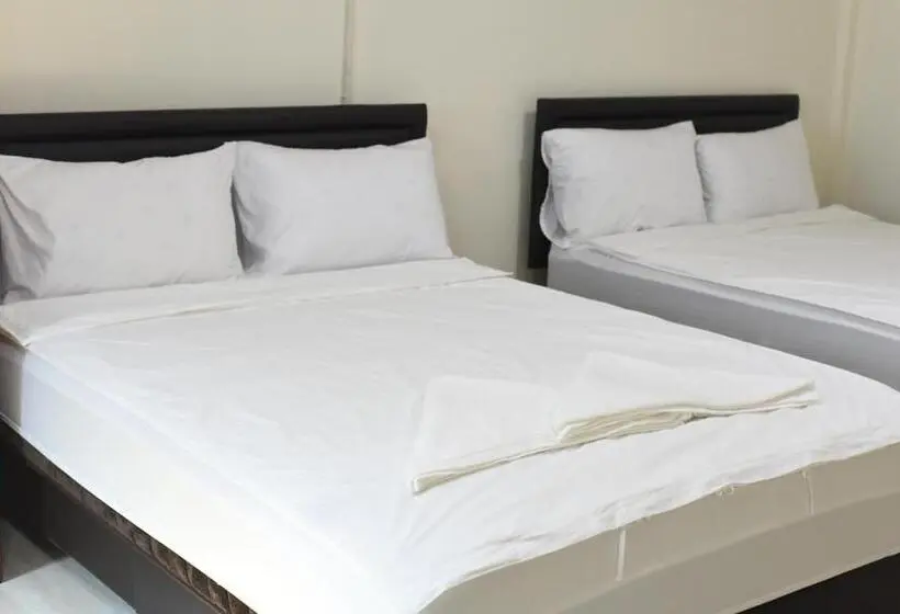 اتاق استاندارد چهارنفره با سرویس بهداشتی مشترک, Chaiwat Hostel