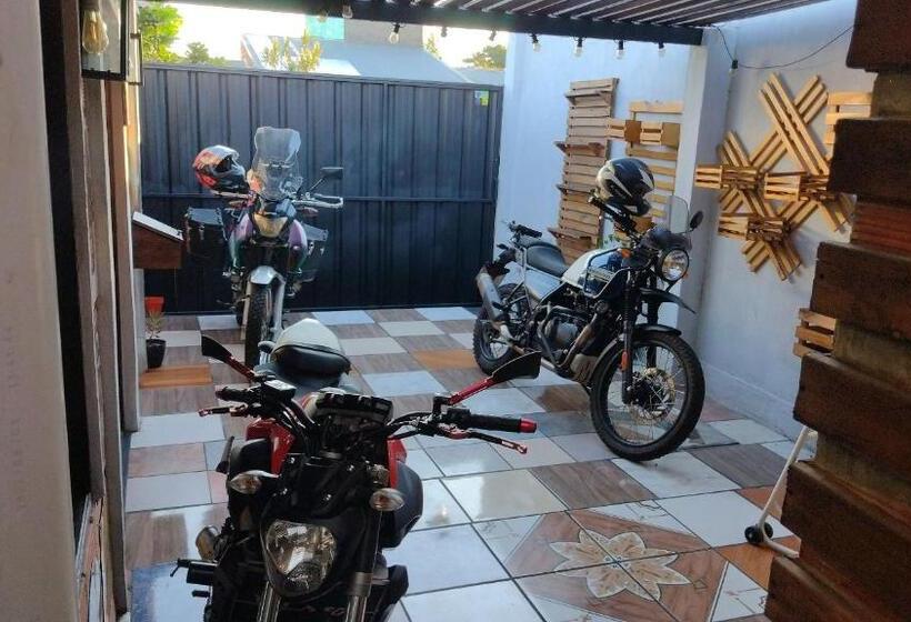 Bed in een Gedeelde Kamer, Hostel Acogedor Cerca De Posadas