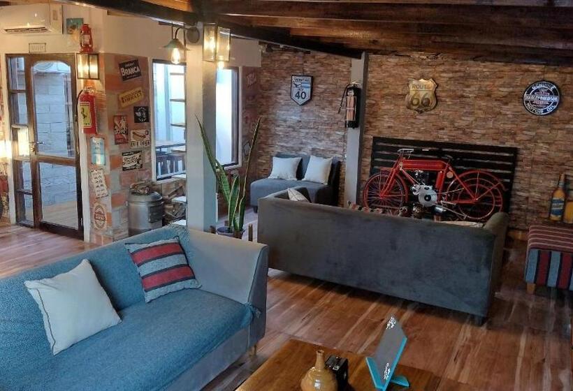 Кровать в Общей Комнате, Hostel Acogedor Cerca De Posadas