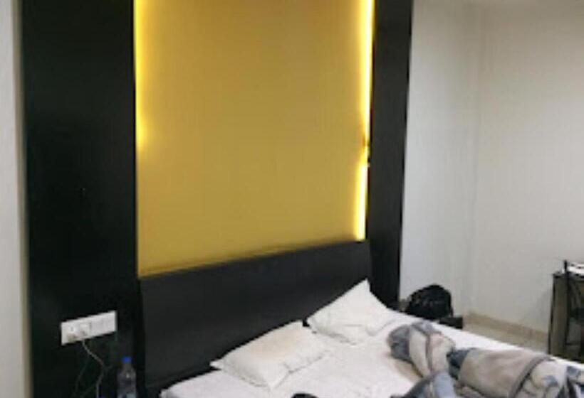 Номер Deluxe, Gonard,gonda