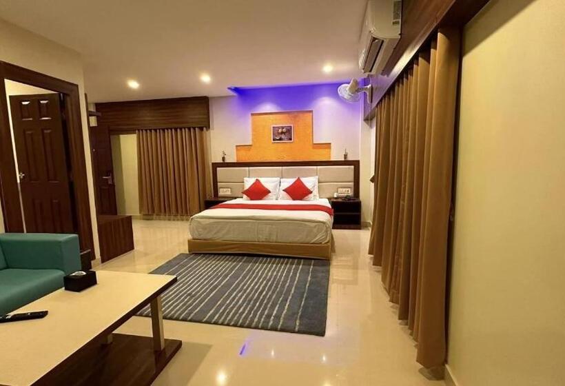 سوییت, Janaki Star