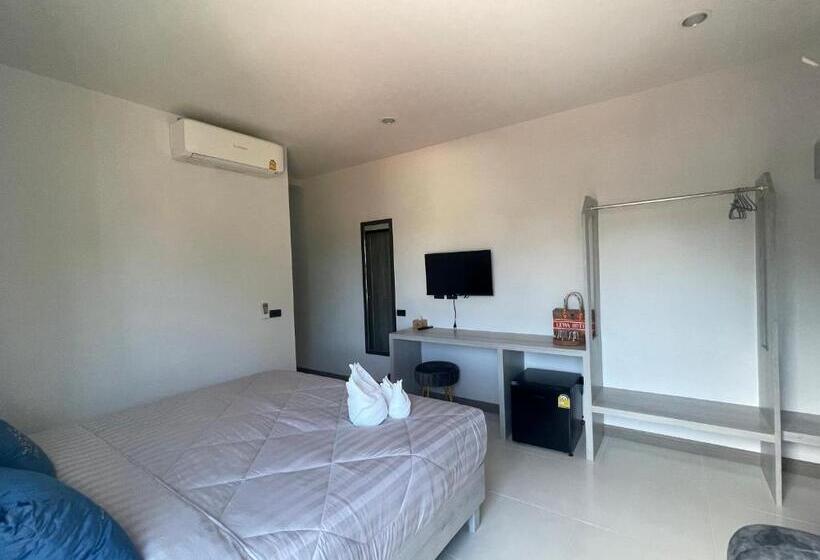 חדר סטנדרט נוף לאגם, Lewa