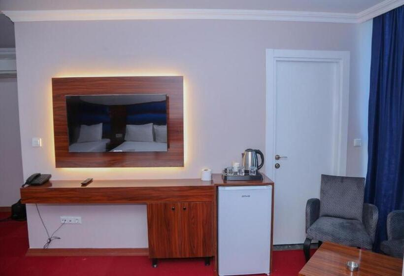 غرفة ديلوكس, Lion King