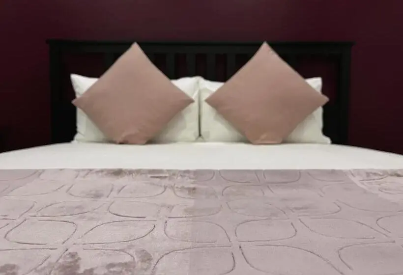 Deluxe-huone King-vuode, Kiana Stays