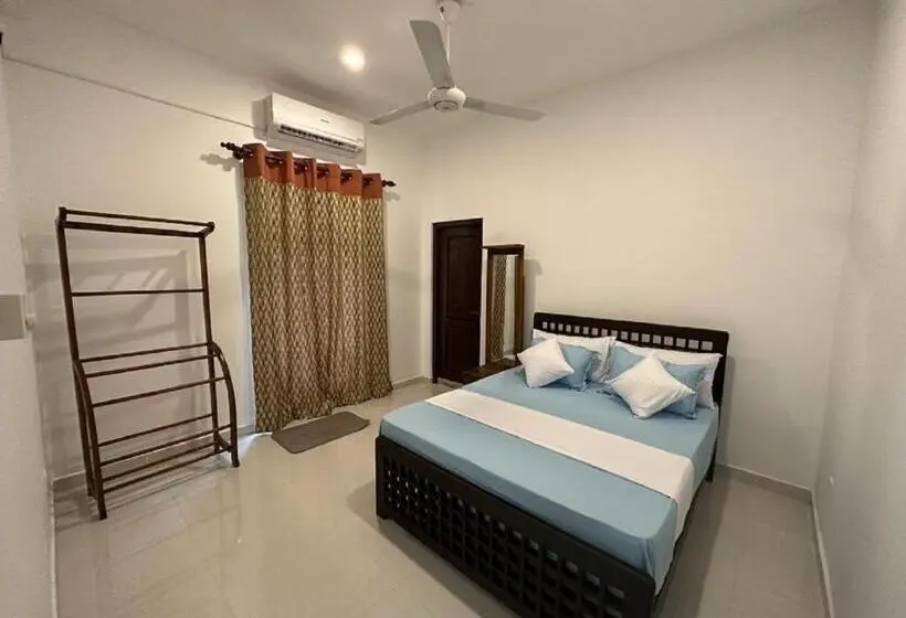 Standard-huone, Highway Reach Layathraa