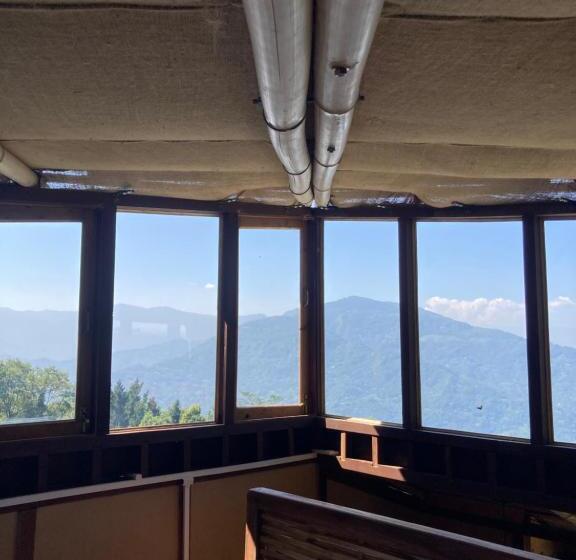 スタンダードスタジオ, Art Mile Kalimpong