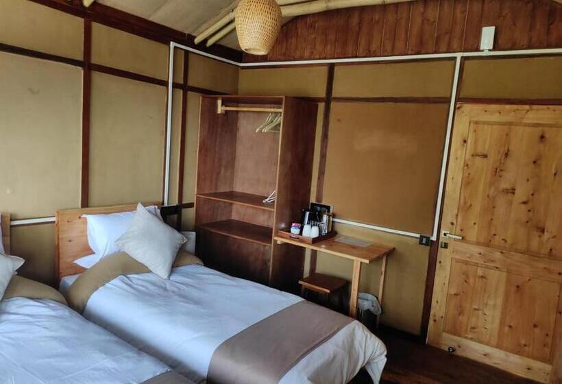 マウンテンビュースイート, Art Mile Kalimpong