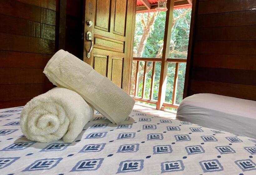 غرفة قياسية مطلّة علي البحيرة, Inti Wasi