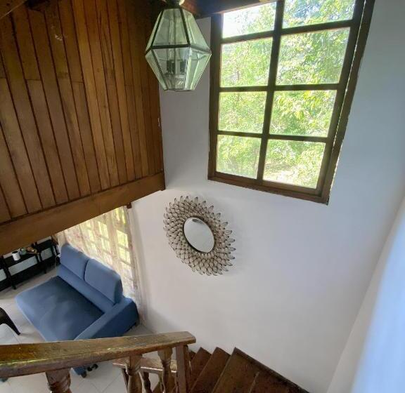 غرفة قياسية رباعية مزودة بشُرفة, Inti Wasi