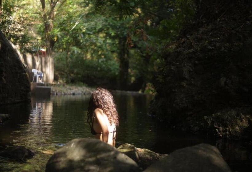 غرفة قياسية مطلّة علي البحيرة, Inti Wasi