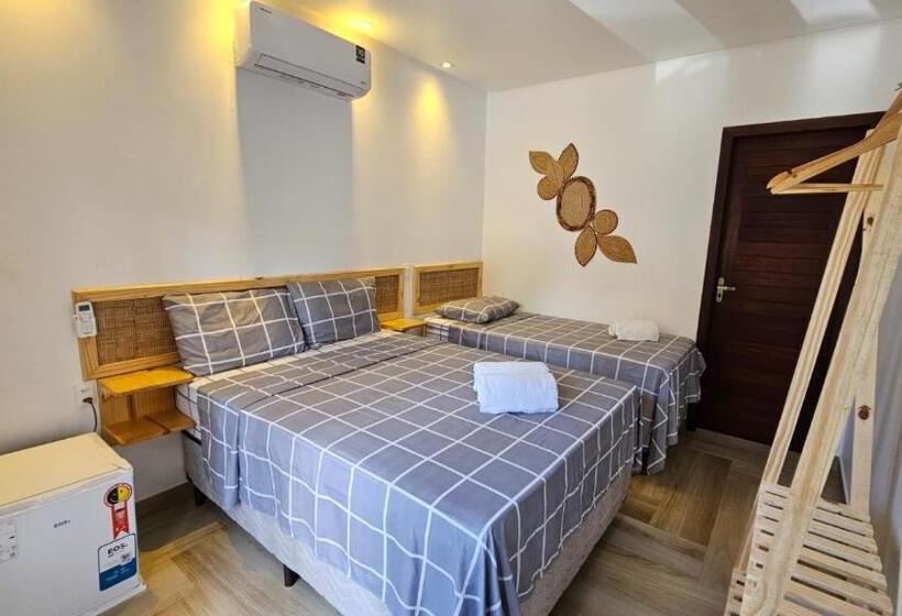 스탠다드 트리플 룸 풀장 전망, Pousada Solarium