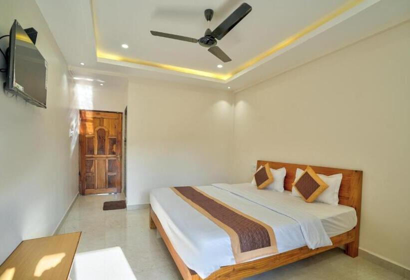 Chambre Triple Supérieure, Baga Beach Walk