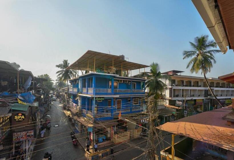 Chambre Quadruple Standard avec Balcon, Baga Beach Walk