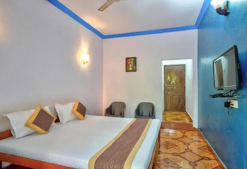 Quarto Triplo Standard com Balcão, Baga Beach Walk