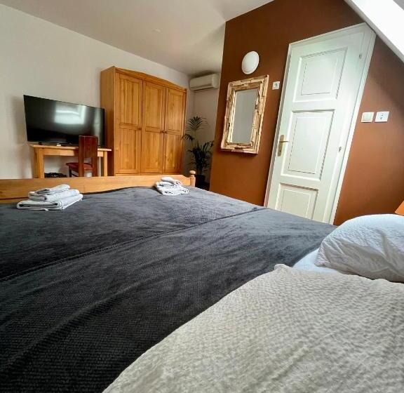 غرفة قياسية, Gostišče Barbara