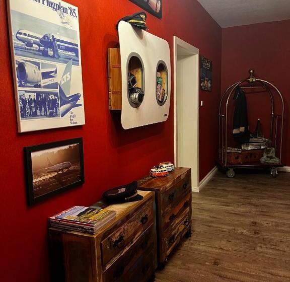 اتاق استاندارد, Touchdown21