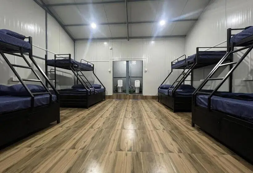 تختخواب در اتاق مشترک, Goko Hostel