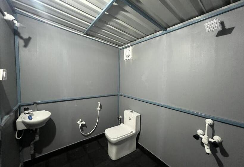 Standard Tent, Goko Hostel