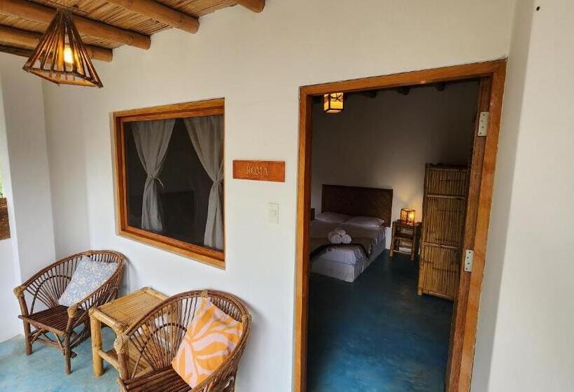 חדר סטנדרט לשלושה עם נוף לגינה, Kinti Guest House