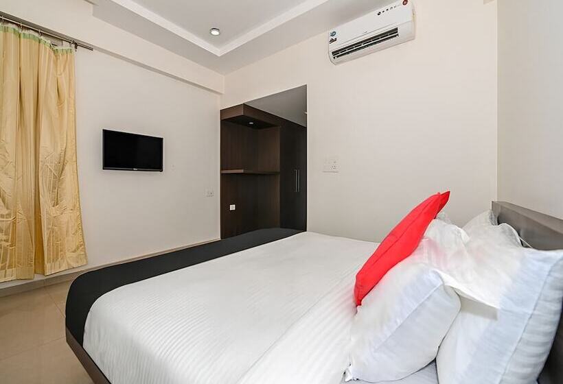 غرفة ديلوكس, Club 7 Resort And Banquets