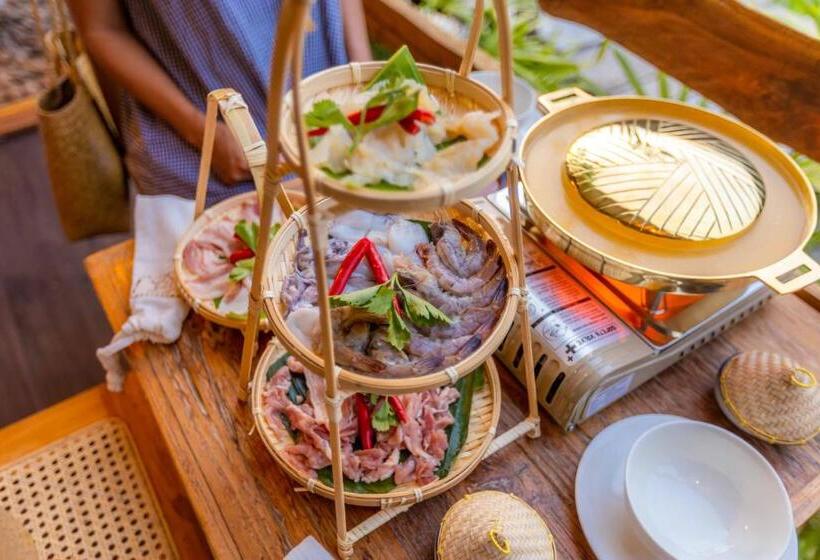 패밀리 룸, Nakhao Cottage