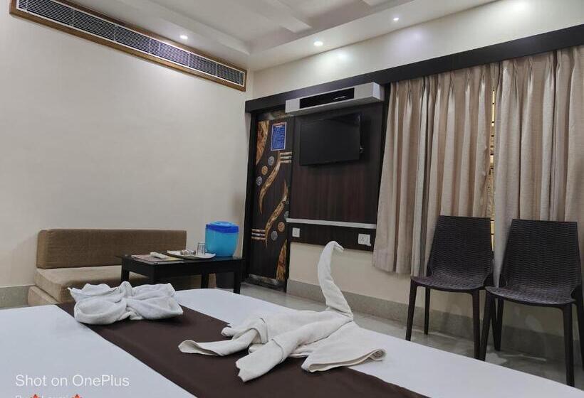 اتاق خانوادگی, Rupasi Bangla 2, New Digha   Near Sea Beach ! Easygorooms