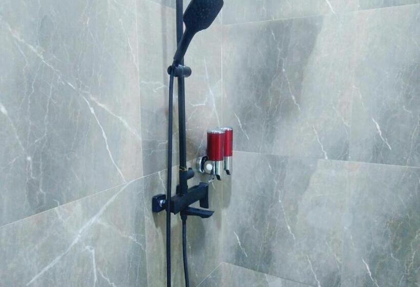 غرفة ديلوكس, Shiva Home Syariah Redpartner Near Alun Alun Tegal