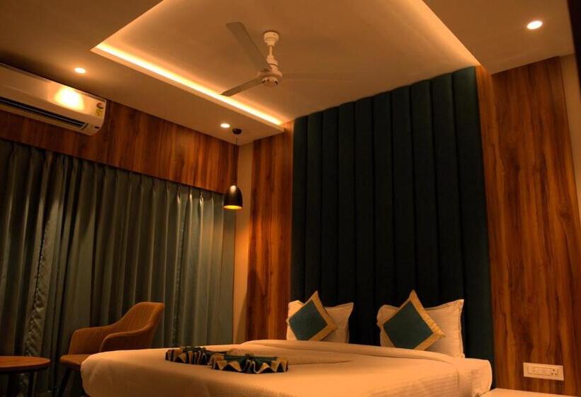 סוויטה, Tanisha