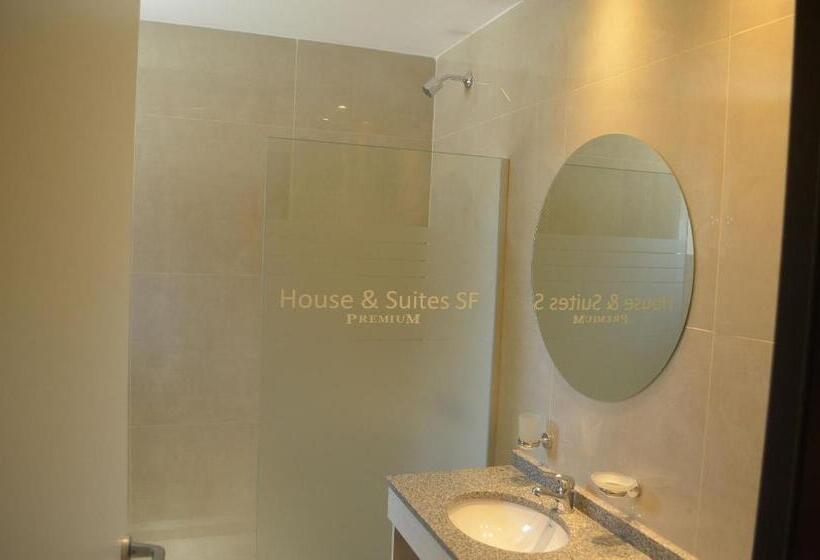 침실 2개 아파트, House And Suite Premium