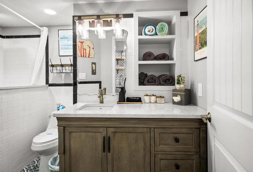 إستديو قياسى مزود بشرفة, Open For 2025 Speedweeks Daytona 500   Beachfront Studio   Private Balcony With Ocean View   Pool