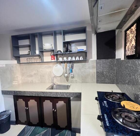 패밀리 룸, Dante S Hideaway Guest House