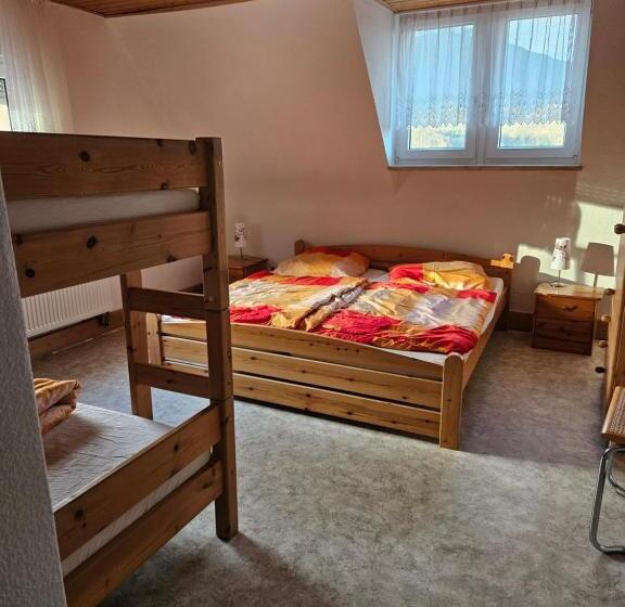 חדר משפחתי חדר אמבטיה משותף, Naturfreundehaus