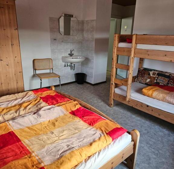 חדר משפחתי חדר אמבטיה משותף, Naturfreundehaus