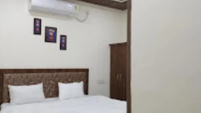 Deluxe-huone, Royal Sagar , Sagar