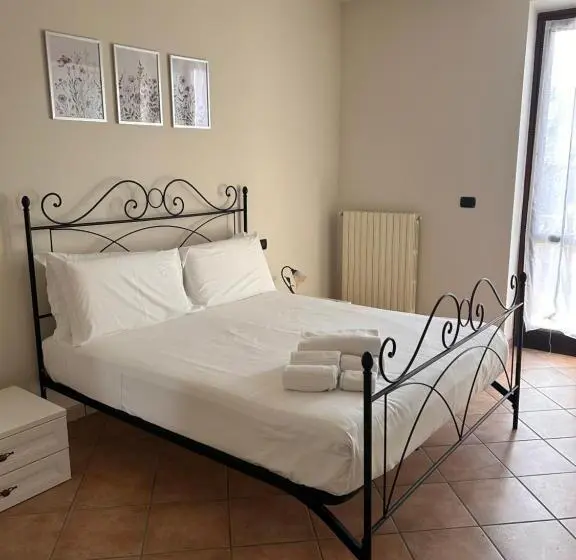 Standard Neljän Hengen Huone Parveke, Tenuta Agricola La Cava  Cantina E Agriturismo