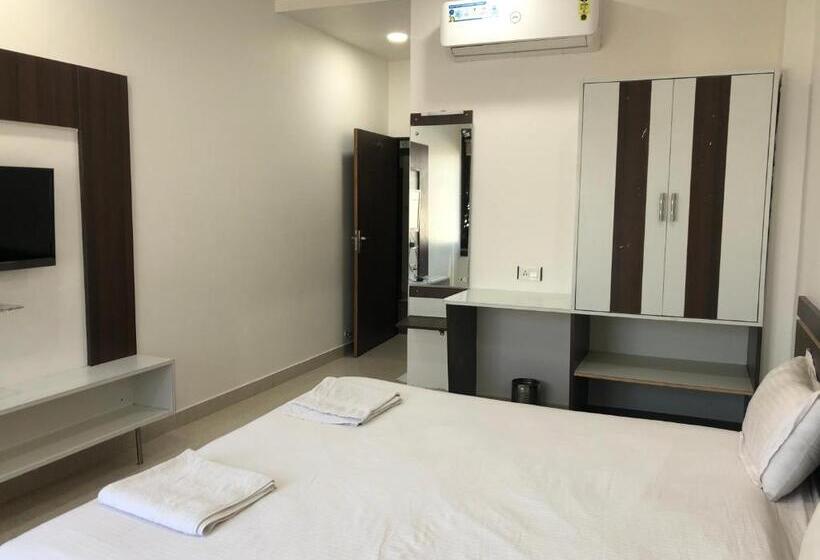 غرفة قياسية مطلّة علي الحديقة, Meridian Hotel & Resort