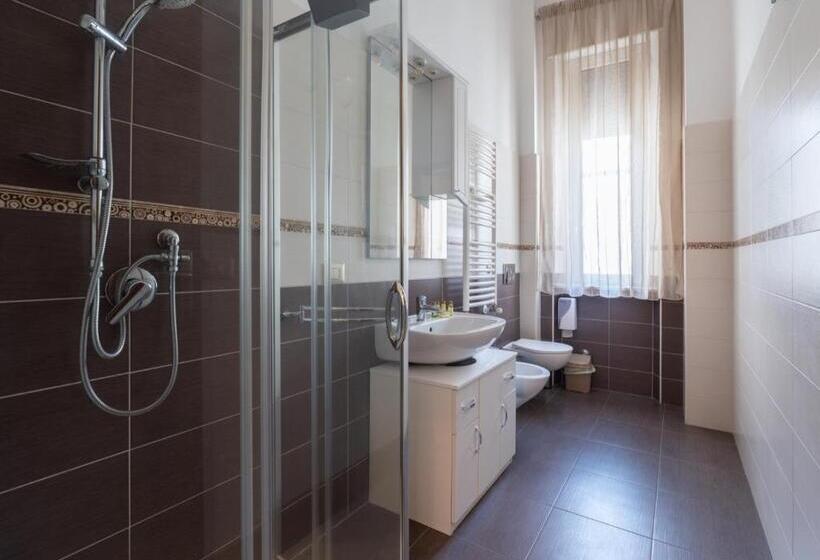Standard room with outdoor bath, Conte Cavour