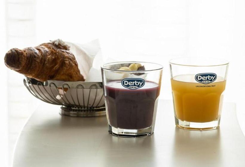 스탠다드 룸, Conte Cavour