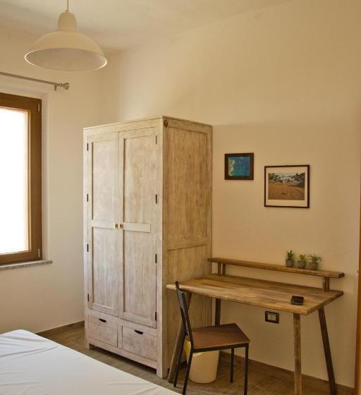 Номер Стандарт, Dommu Livia