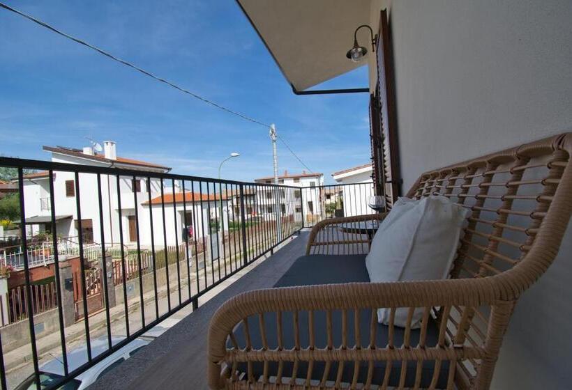 Номер Стандарт с Балконом, Dommu Livia