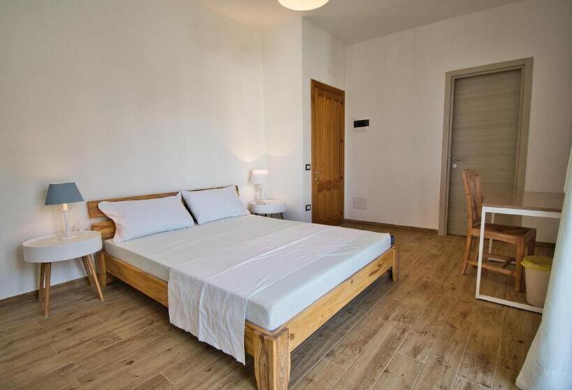 Номер Стандарт с Балконом, Dommu Livia