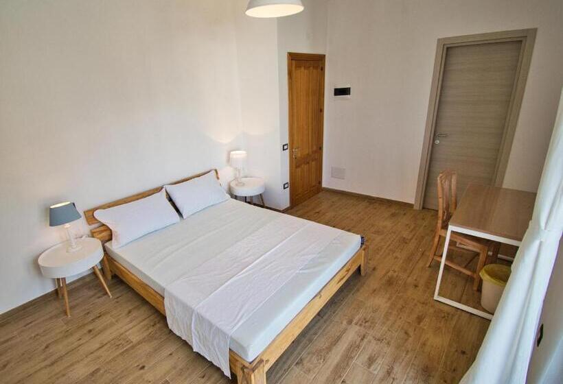 Номер Стандарт с Балконом, Dommu Livia