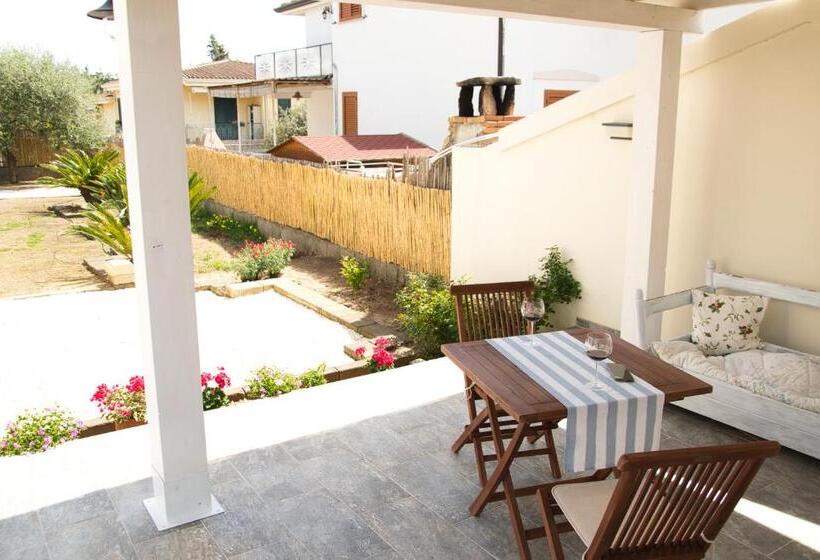 Номер Стандарт с Балконом, Dommu Livia