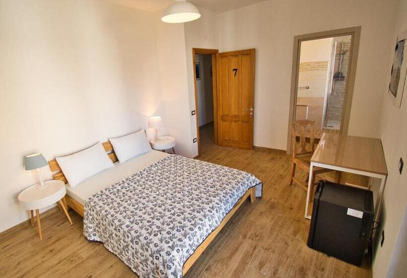 Номер Стандарт с Балконом, Dommu Livia