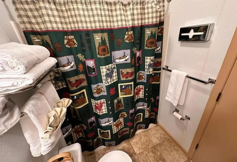 キングサイズベッドのデラックスルーム, Ute Bluff Lodge, Cabins And Rv Park