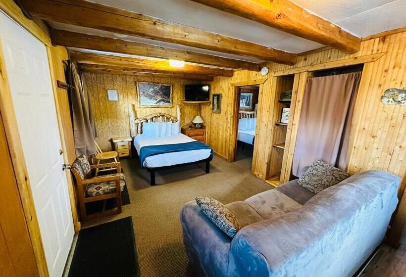 غرفة عائلية مطلّة علي الجبل, Ute Bluff Lodge, Cabins And Rv Park