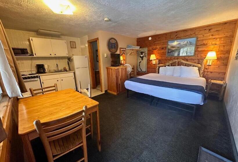 جناح ديلوكس سرير كينج, Ute Bluff Lodge, Cabins And Rv Park