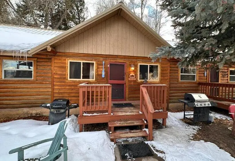 デラックススイート, Ute Bluff Lodge, Cabins And Rv Park